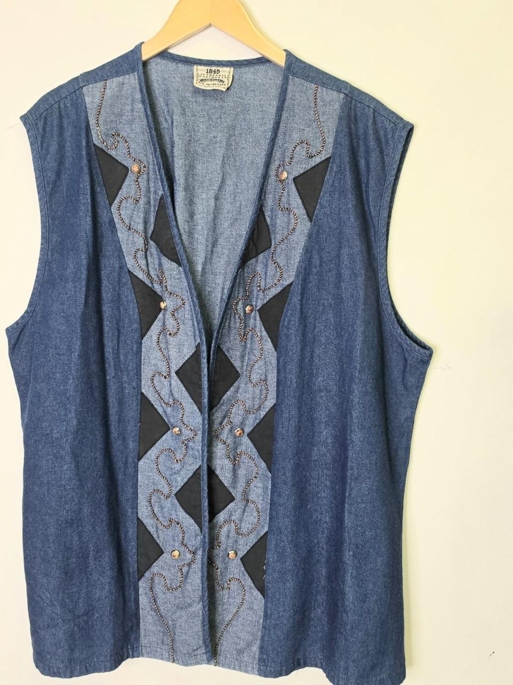 Vintage western denim vest with embroidery - Picture 1 of 5